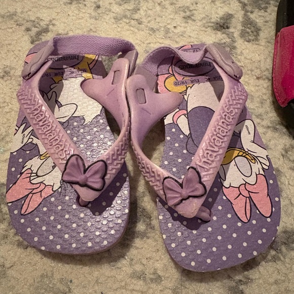 Havaianas Other - Kids Purple Sandals with Bow